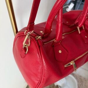 Persaman Italian Leather Gorgeous Red Shoulder Bag Purse Handbag Made in Italy